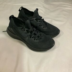 Nike epic react flyknit 2 trainer Black Knit Athletic Shoes